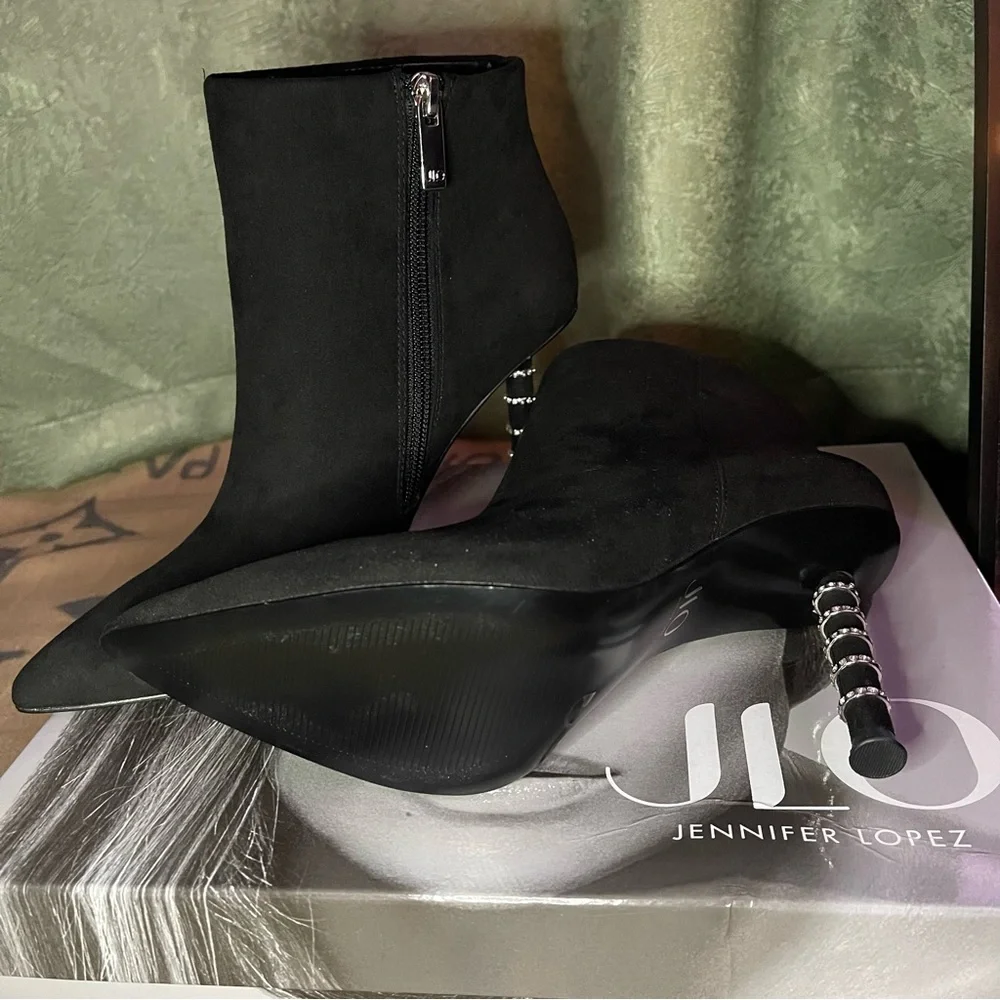 Jennifer Lopez Black Ankle Boots Sleek Design NWOT